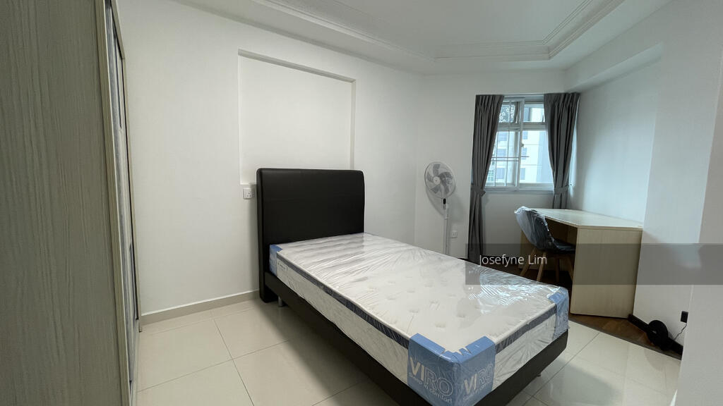 Blk 383 Bukit Batok West Avenue 5 (Bukit Batok), HDB 4 Rooms #279042541